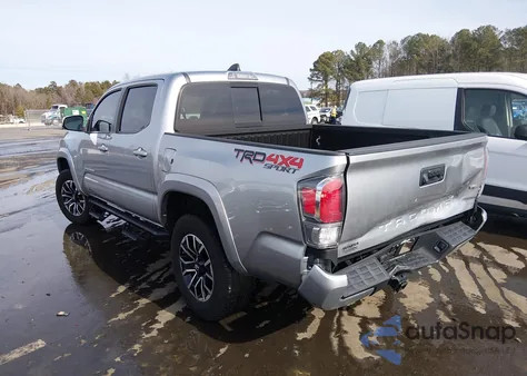 2023 Toyota Tacoma Trd Sport z USA, uszkodzony, nr VIN 3TMCZ5AN5PM611403